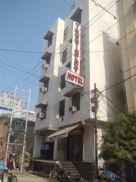 FabHotel Tirupati Galaxy Kanpur Esterno foto